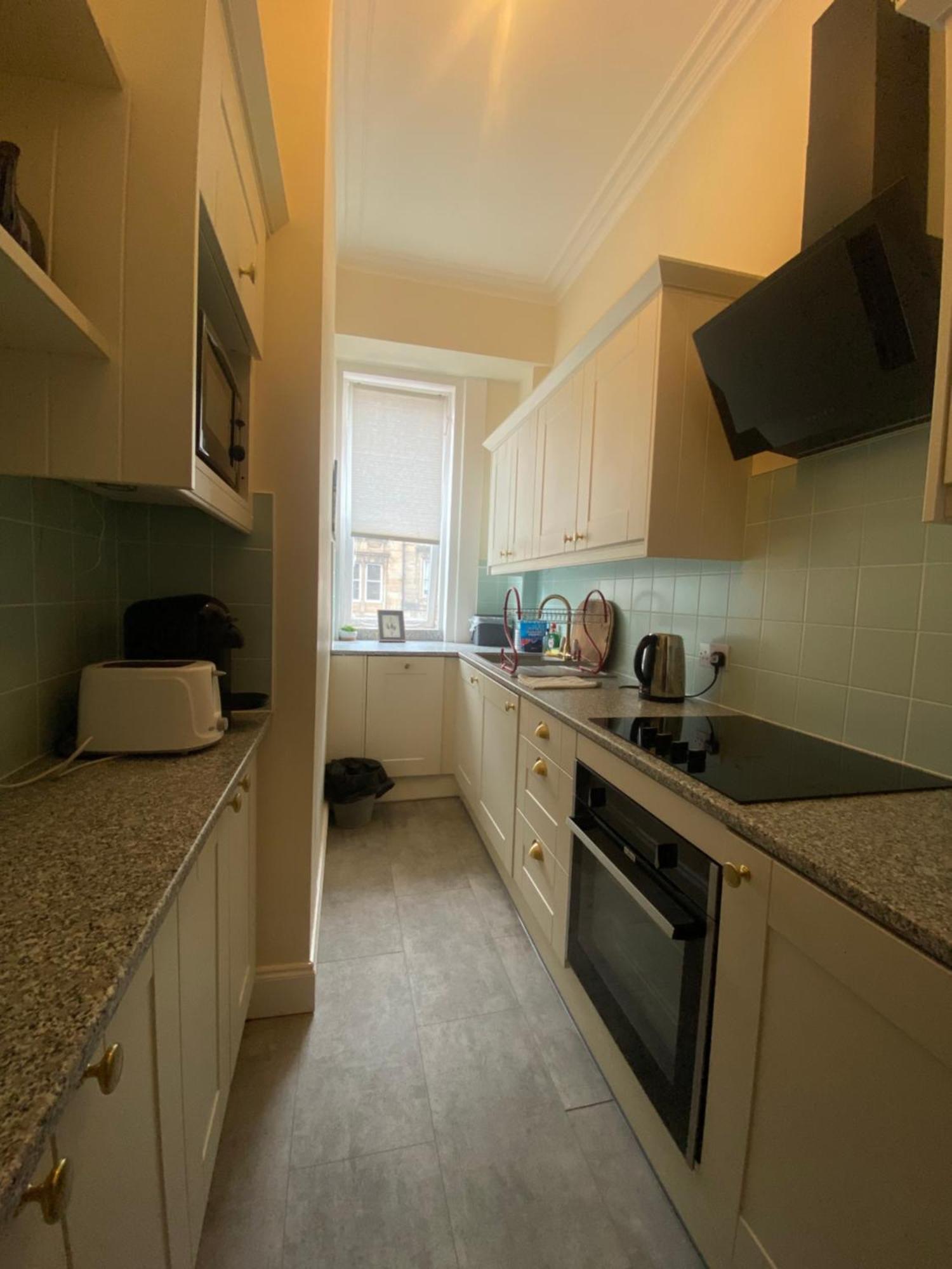 Charming 1 Bedroom Edinburgh Apartment エクステリア 写真